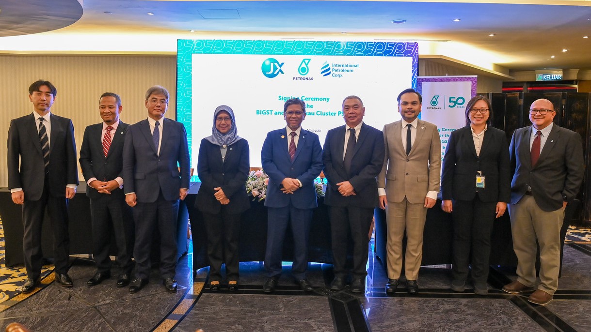 Petronas signs PSCs for two gas clusters off Peninsular Malaysia