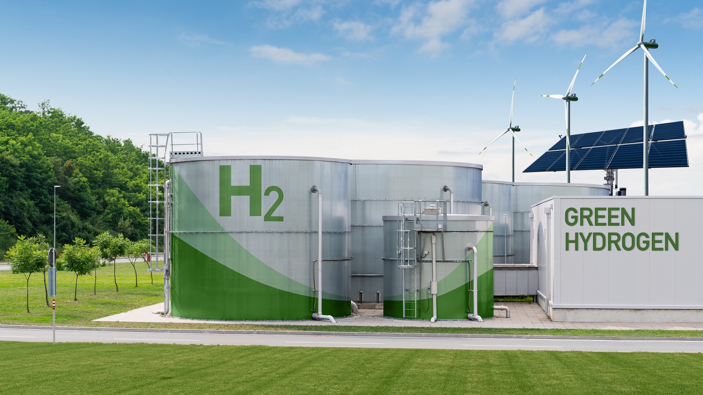 Saudi Arabia's Bold Move: $10bn Investment in Green Hydrogen